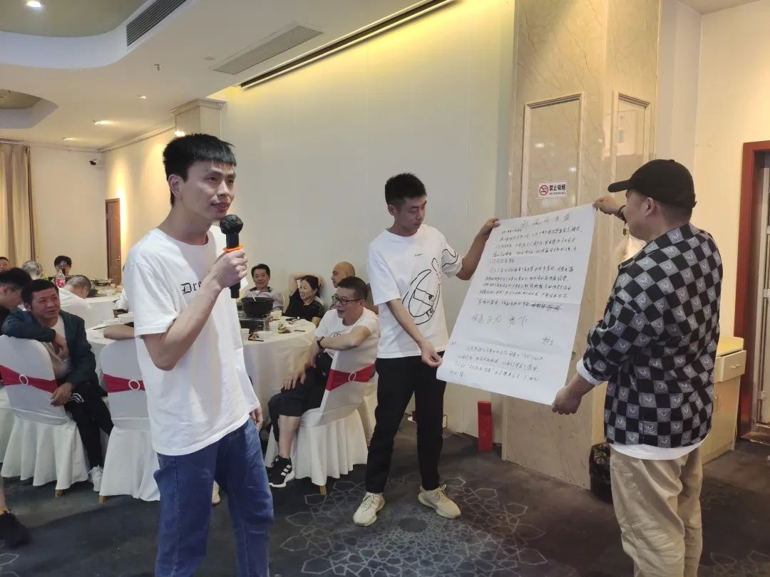 提升凝聚力 創造高收益——巨龍電梯開展團建活動