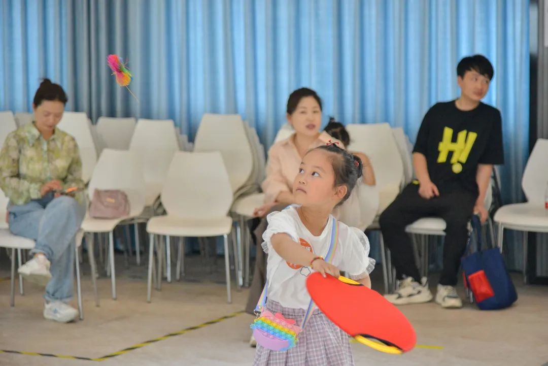 童心飛揚(yáng) 歡樂巨人——巨人集團(tuán)迎六一親子活動(dòng)