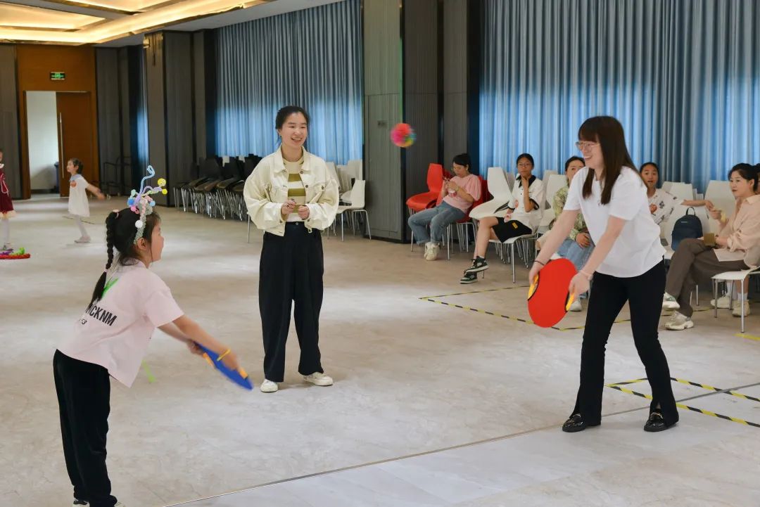 童心飛揚(yáng) 歡樂巨人——巨人集團(tuán)迎六一親子活動(dòng)