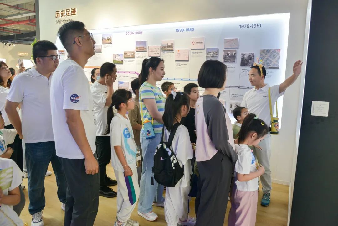 童心飛揚(yáng) 歡樂巨人——巨人集團(tuán)迎六一親子活動(dòng)