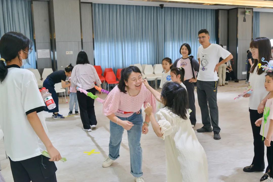 童心飛揚(yáng) 歡樂巨人——巨人集團(tuán)迎六一親子活動(dòng)