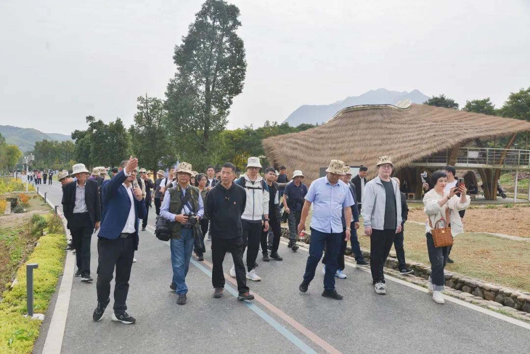 走訪紅色基地 領悟初心使命——巨人集團黨委開展黨建活動