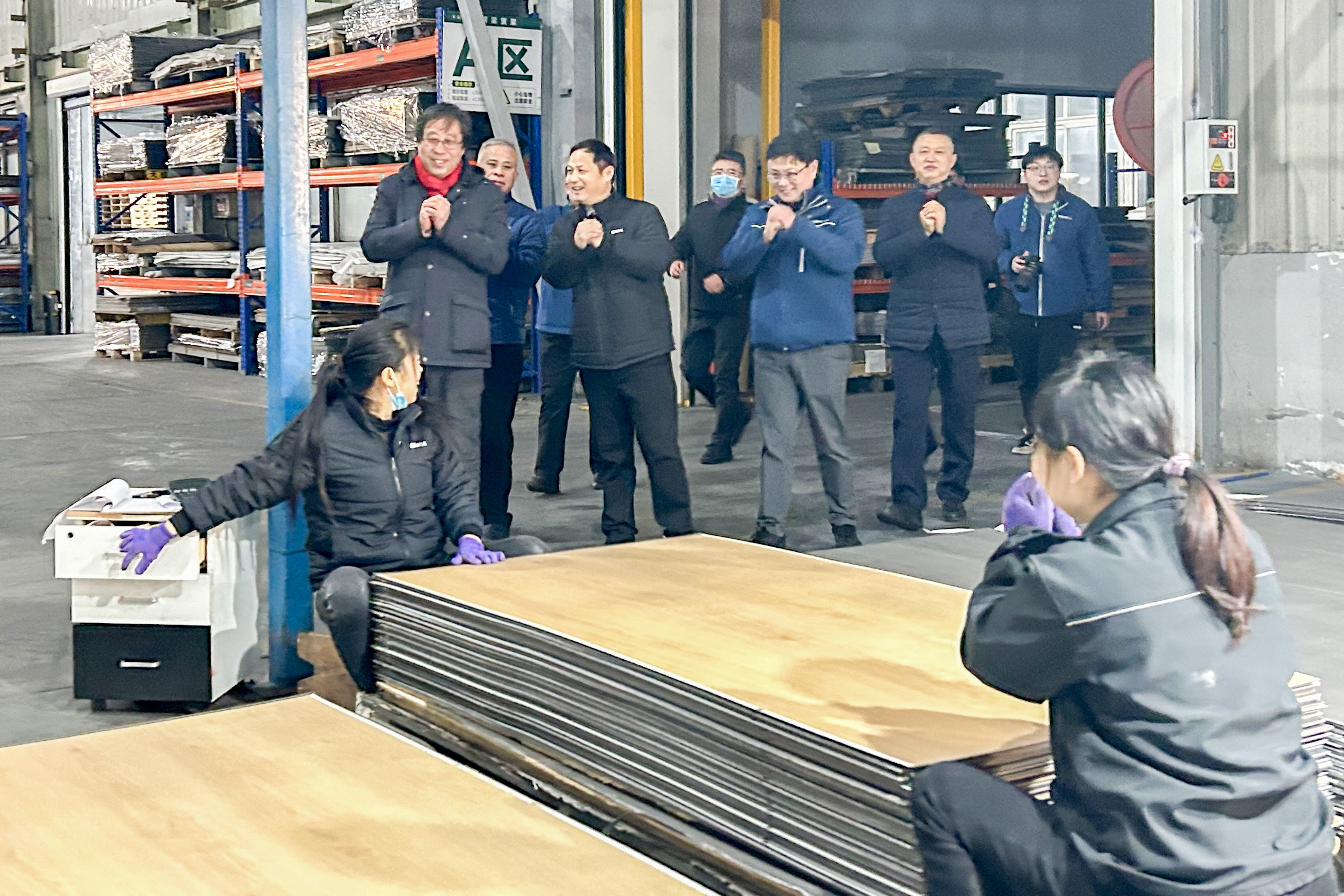 祥蛇映春暉 新歲啟新程——巨人工業園喜迎開工 祥蛇映春暉 新歲啟新程——巨人工業園喜迎開工