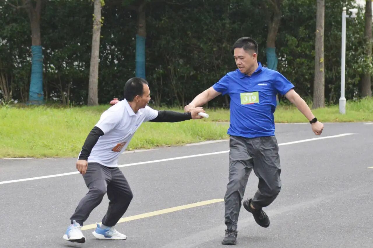 7分47秒登上南潯之巔 刷新紀錄