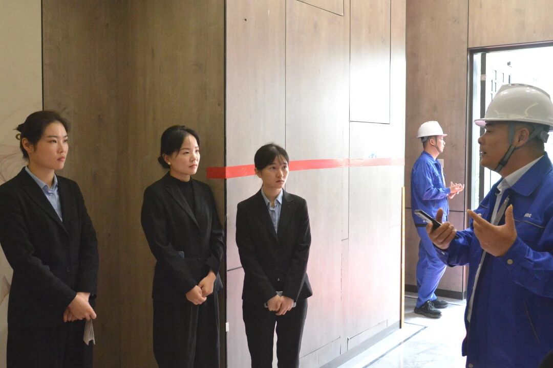 文明乘梯進小區，美好生活共守護——巨龍電梯安全知識科普及應急演練活動