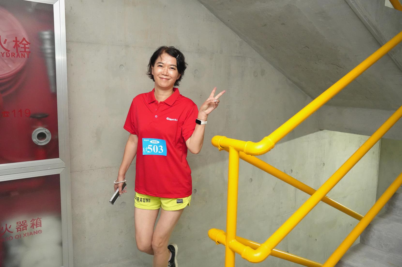 塔下再聚首 攀登勢(shì)正雄——巨龍電梯試驗(yàn)塔第六屆登高跑開(kāi)賽